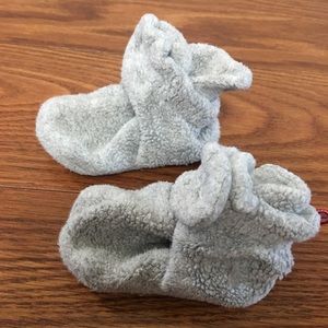 3-6 month Zutano fleece booties